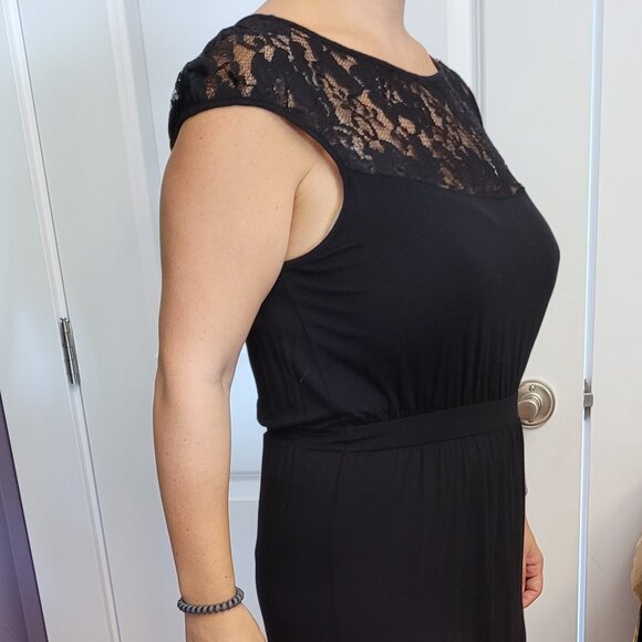 Ladies Black Dress, Lace Top, Size M, EUC - Picture 3 of 6